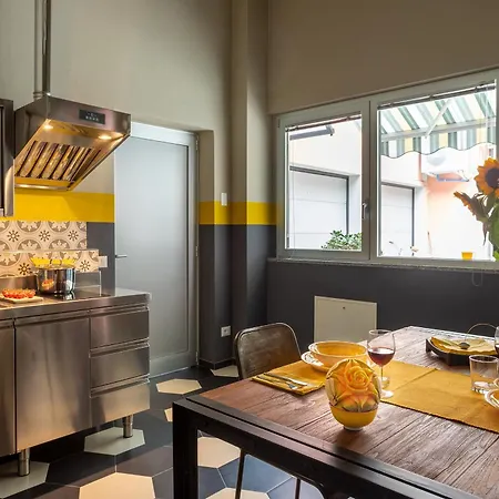 Apartman Duomo-porta Venezia Design Loft Giallo 2 Milánó