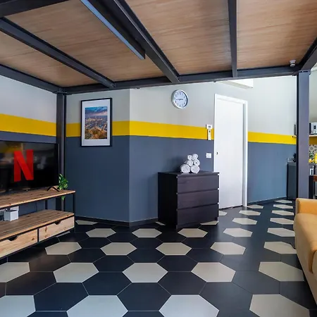 Duomo-porta Venezia Design Loft Giallo 2 * Milánó